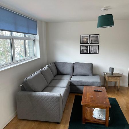2 Bed City Centre Flat Bath Eksteriør bilde